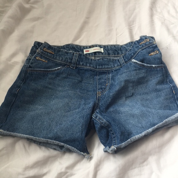 Levi’s Shortall Shorts - Picture 1 of 4